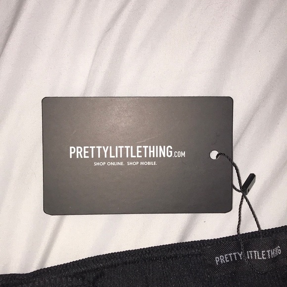 Black body-con dress - Picture 4 of 5